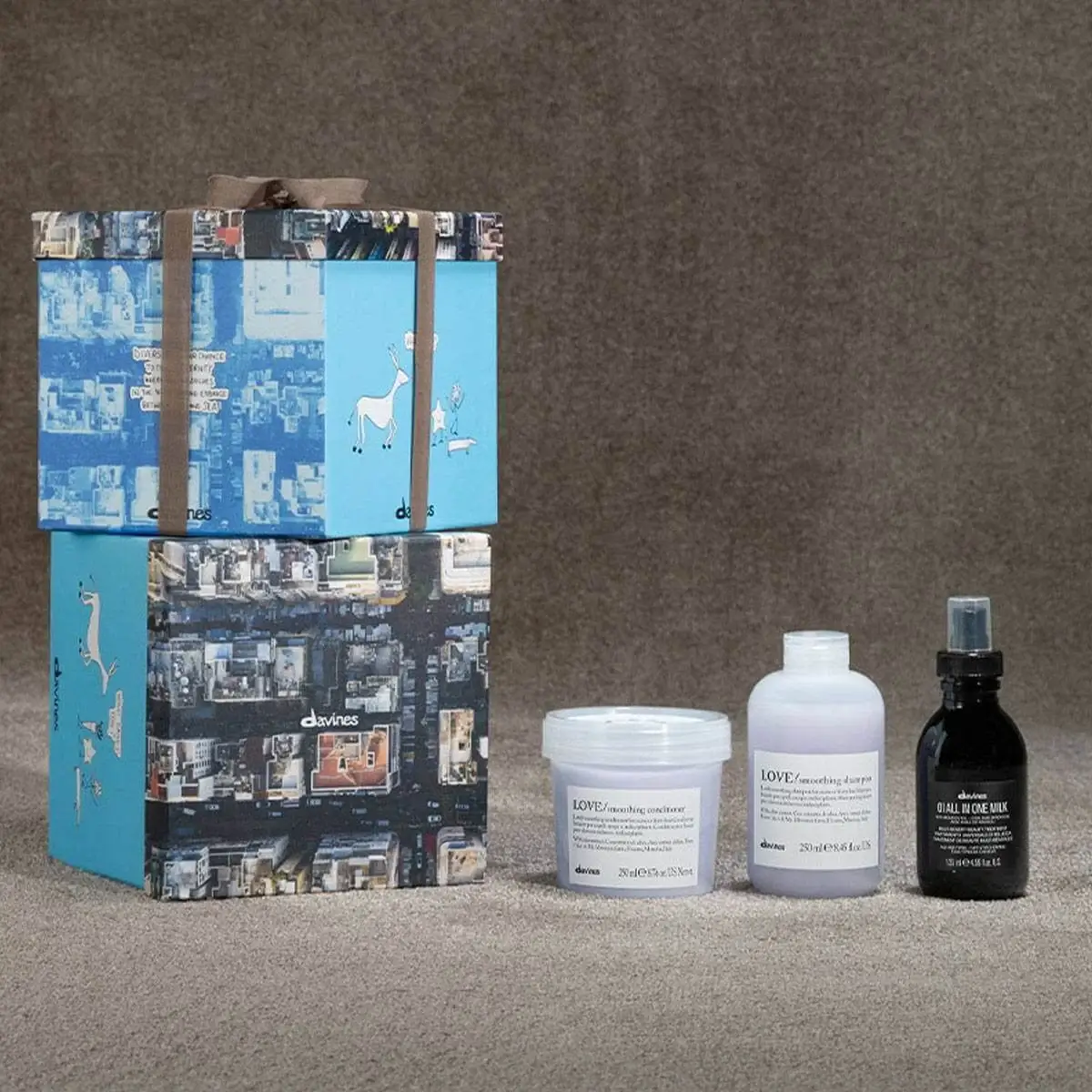 Davines Love Smoothing The Sweet Tooth Set