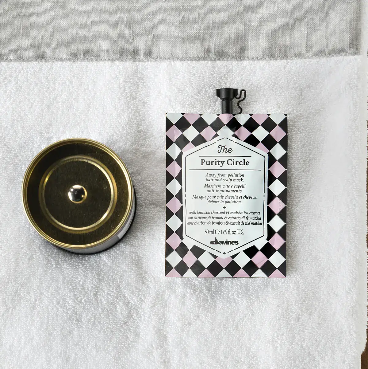 Davines Cabello estresado