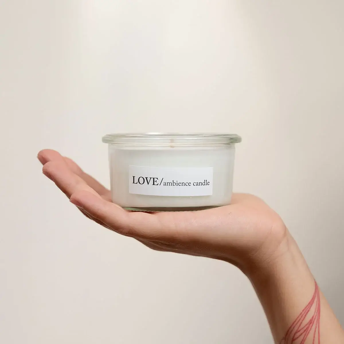 Davines LOVE Ambience Candle - Imagen 3