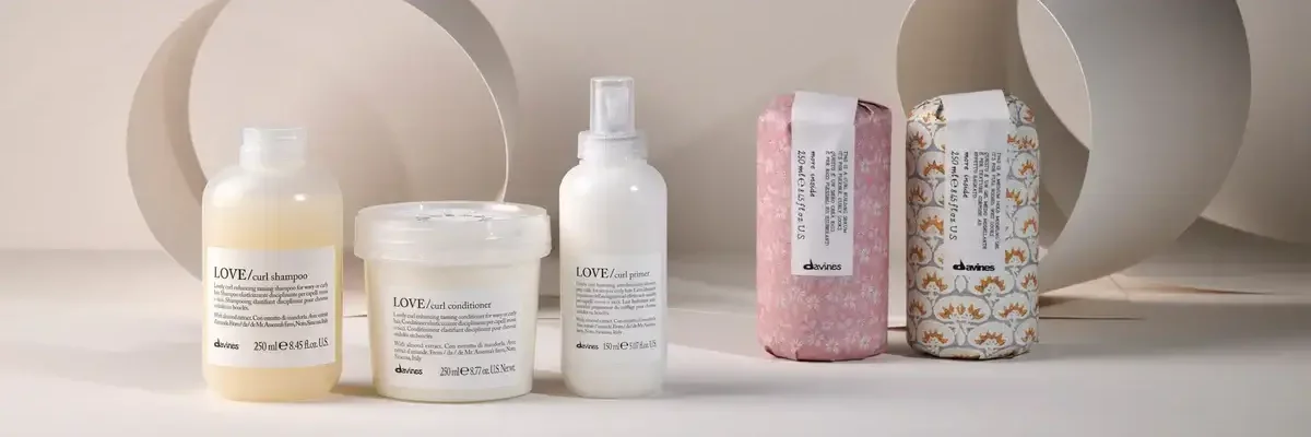 Davines_Categoria_Cabello-ondulado_1200x Davines_Categoria_Cabello-ondulado_1200x